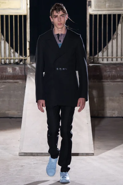 Look 23